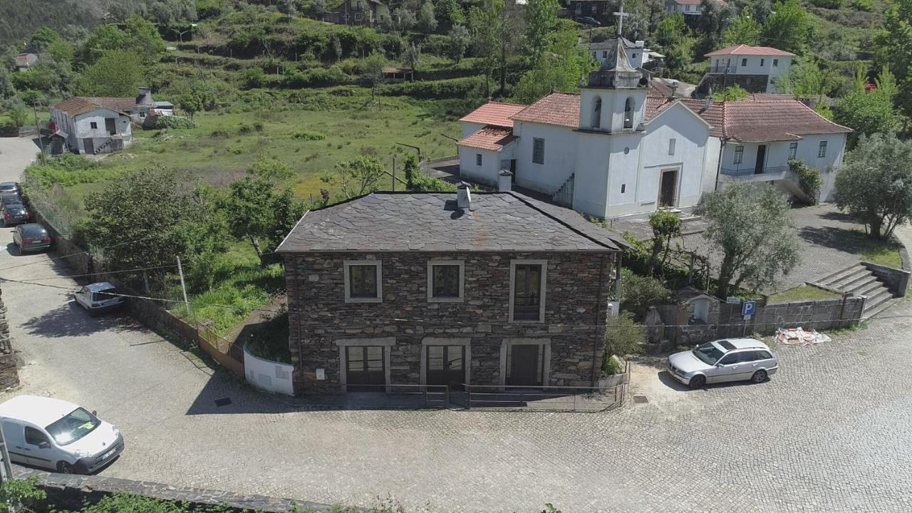 Casa Do Adro-Passadicos Do Paiva Aroucaヴィラ エクステリア 写真