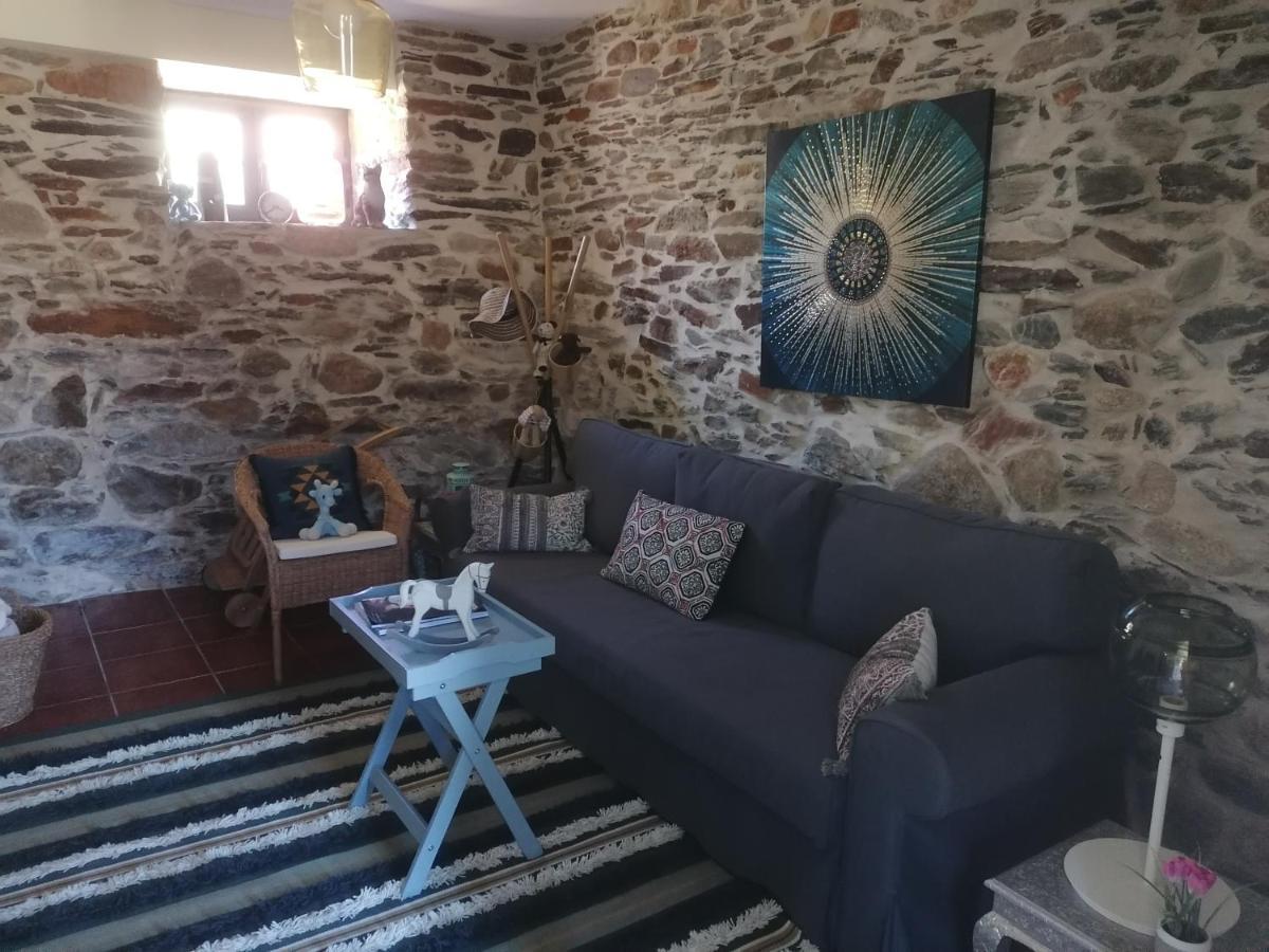 Casa Do Adro-Passadicos Do Paiva Aroucaヴィラ エクステリア 写真